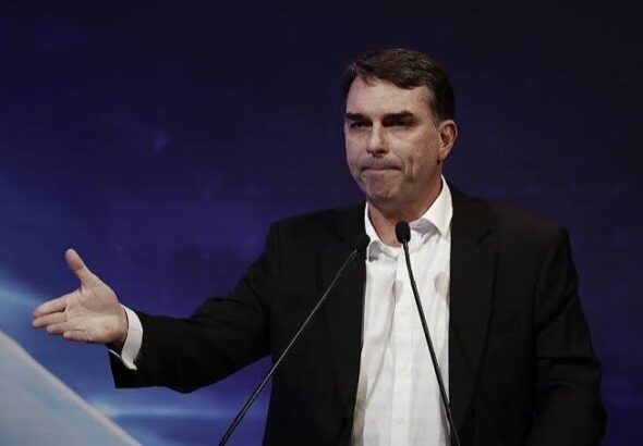 flávio.