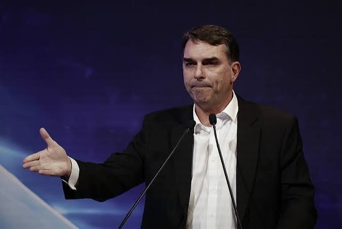 flávio.
